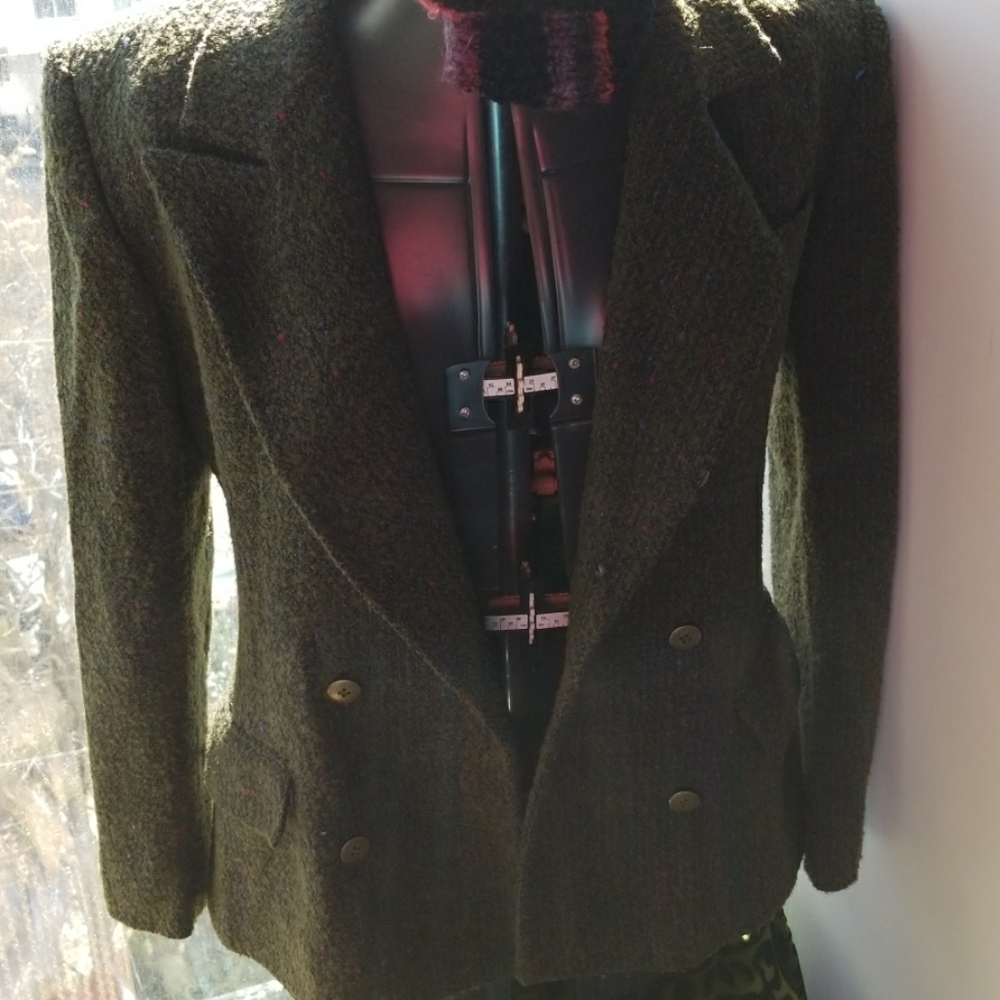 Jacket - Picture 2 of 3